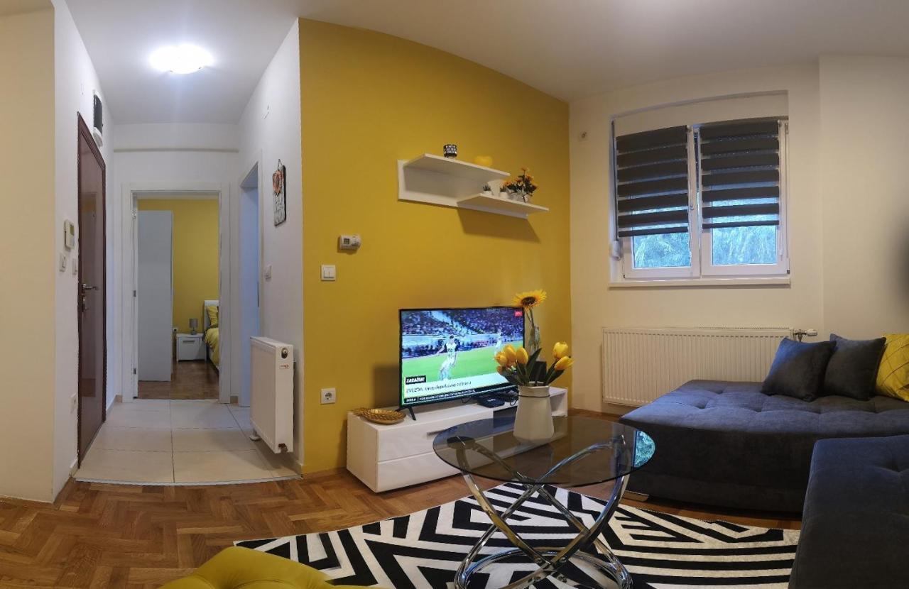 Apartman Sunflower Sremska Mitrovica Luaran gambar